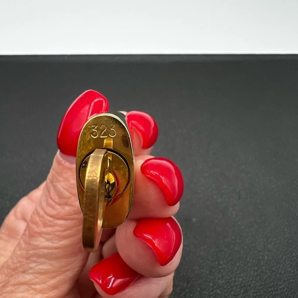 Louis Vuitton Lock and Key #323